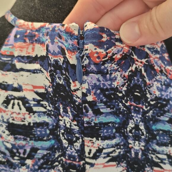 Parker Dress Womens Size S Fit & Flare Skater Mini Silk Lace Front Halter Style - Picture 13 of 14